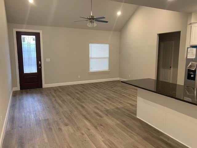 1707 Wright St - Photo 3 of 16