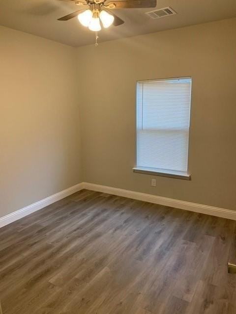 1707 Wright St - Photo 5 of 16