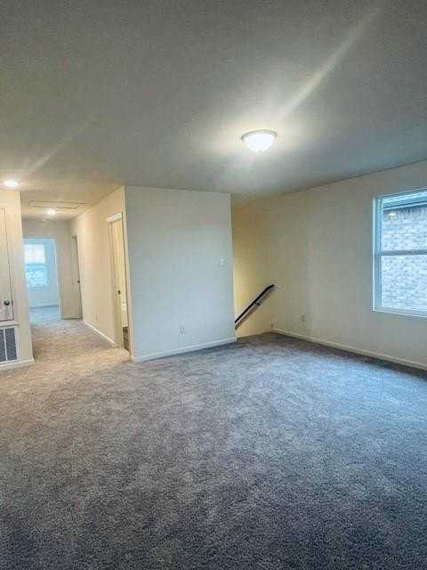 1707 Chapel Hill Rd - Photo 7 of 17