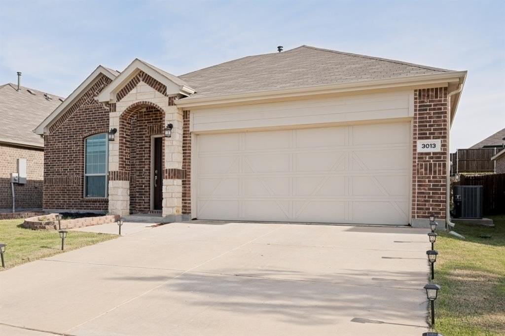3013 Sovereignty Dr - Photo 2 of 26