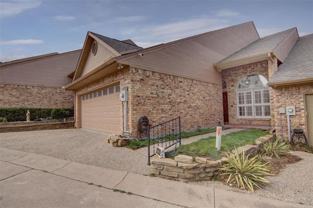 2122 Clear Lake Rd - Photo 1 of 1
