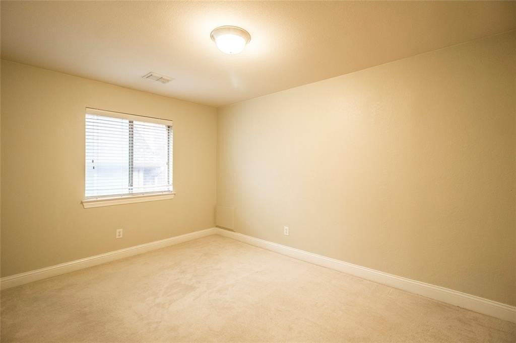 4104 Mustang Ave - Photo 6 of 22