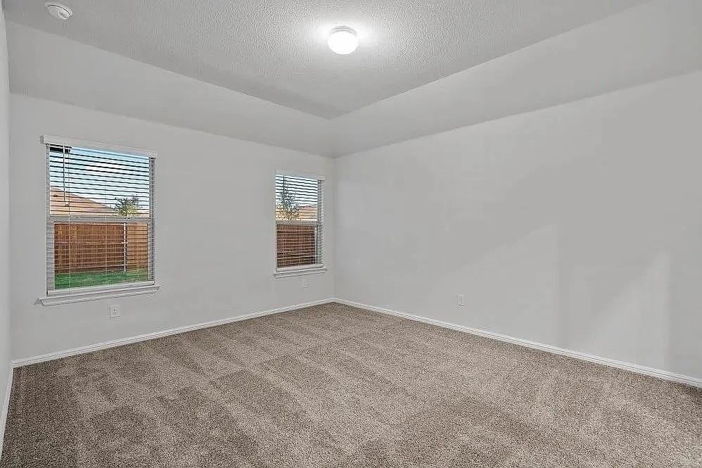 6212 Blacksmith Ave - Photo 6 of 19
