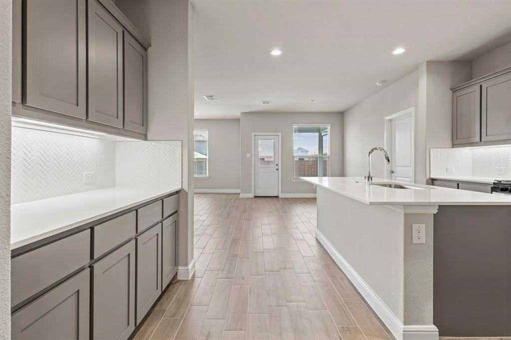 225 Roundstone Rd - Photo 2 of 22