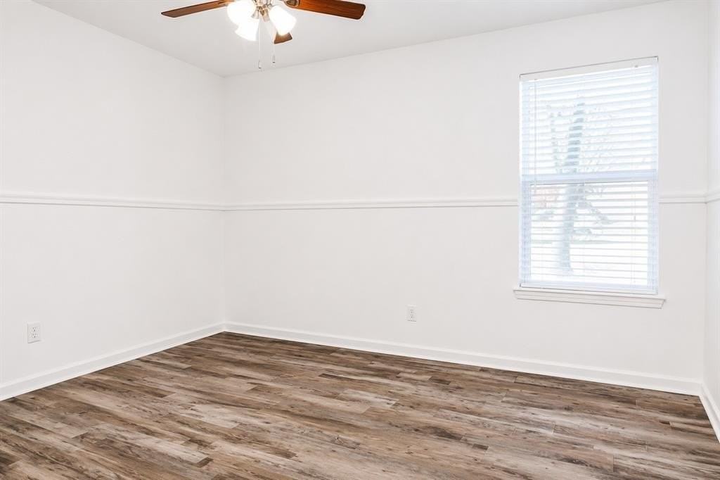 2811 Ravens Ct - Photo 6 of 15