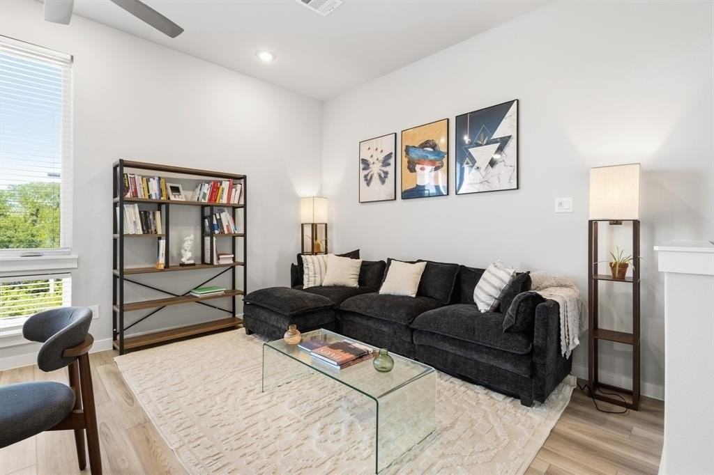 3440 Red Moon Way - Photo 4 of 25