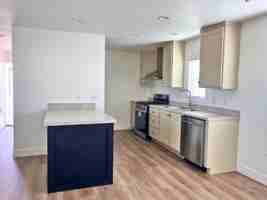 featured image of 1409 N French St #77