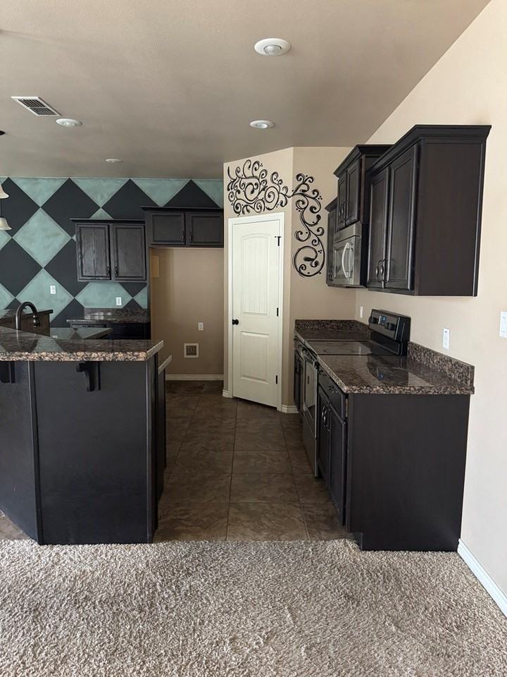 3404 Bastrop Ave - Photo 3 of 15