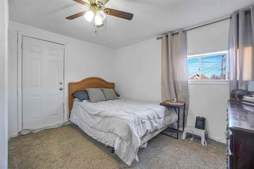 419 E 5th St - Photo 5 of 8