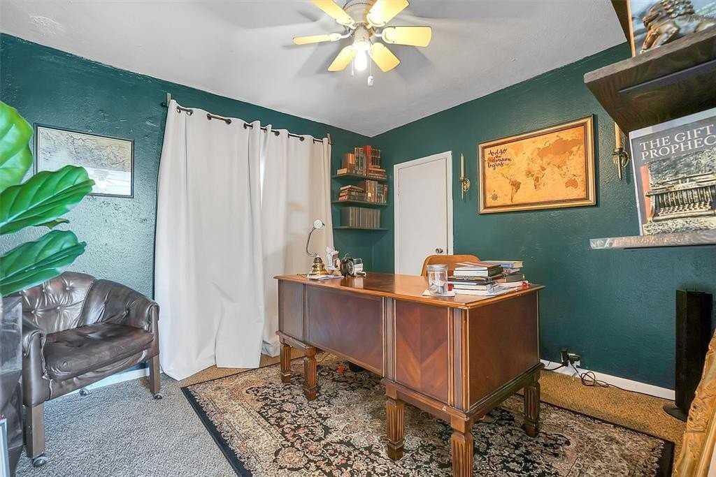 419 E 5th St - Photo 6 of 8