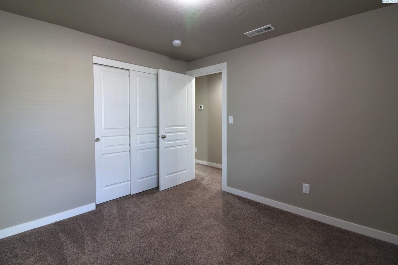 680 Marysville Way - Photo 7 of 8