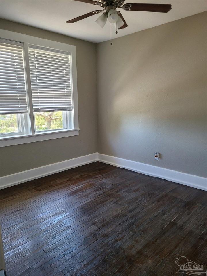 504 N Spring St #B - Photo 7 of 14