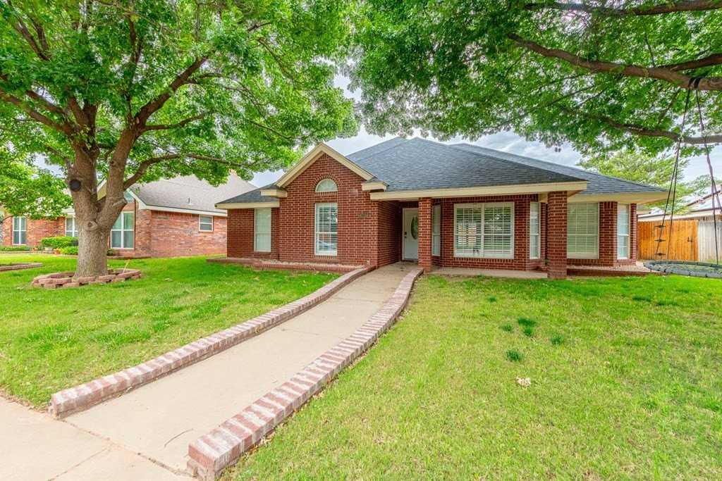 4715 Bishops Castle Dr - Photo 2 of 37