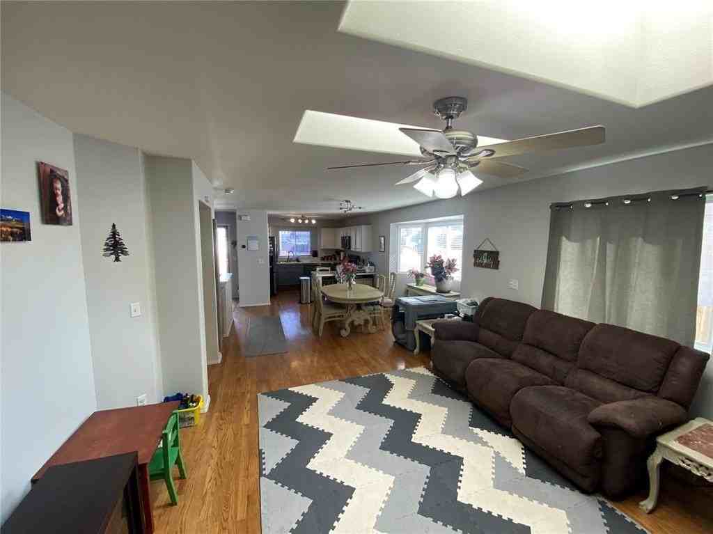 5427 Sparrow Hawk Way - Photo 4 of 13