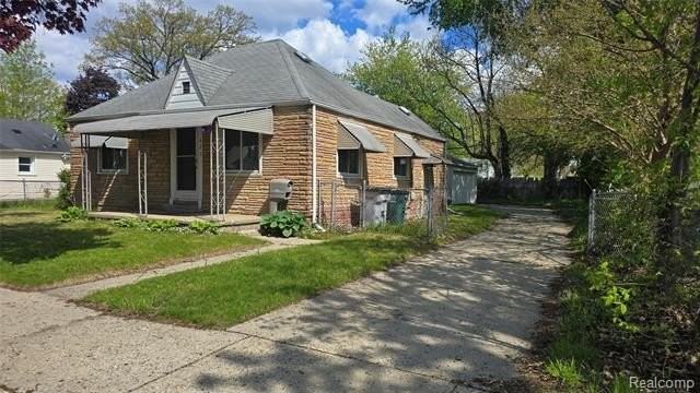 623 E Elza Ave - Photo 2 of 15