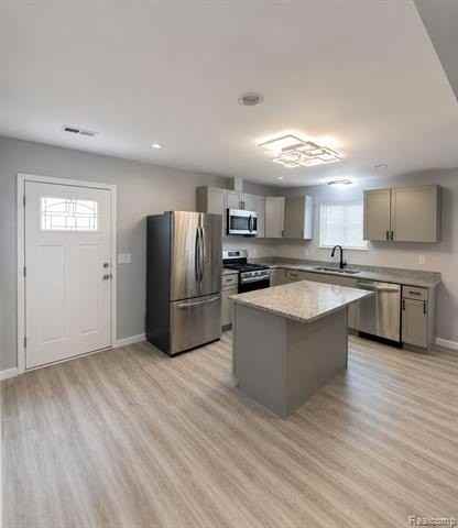 27865 Brettonwoods St - Photo 3 of 9