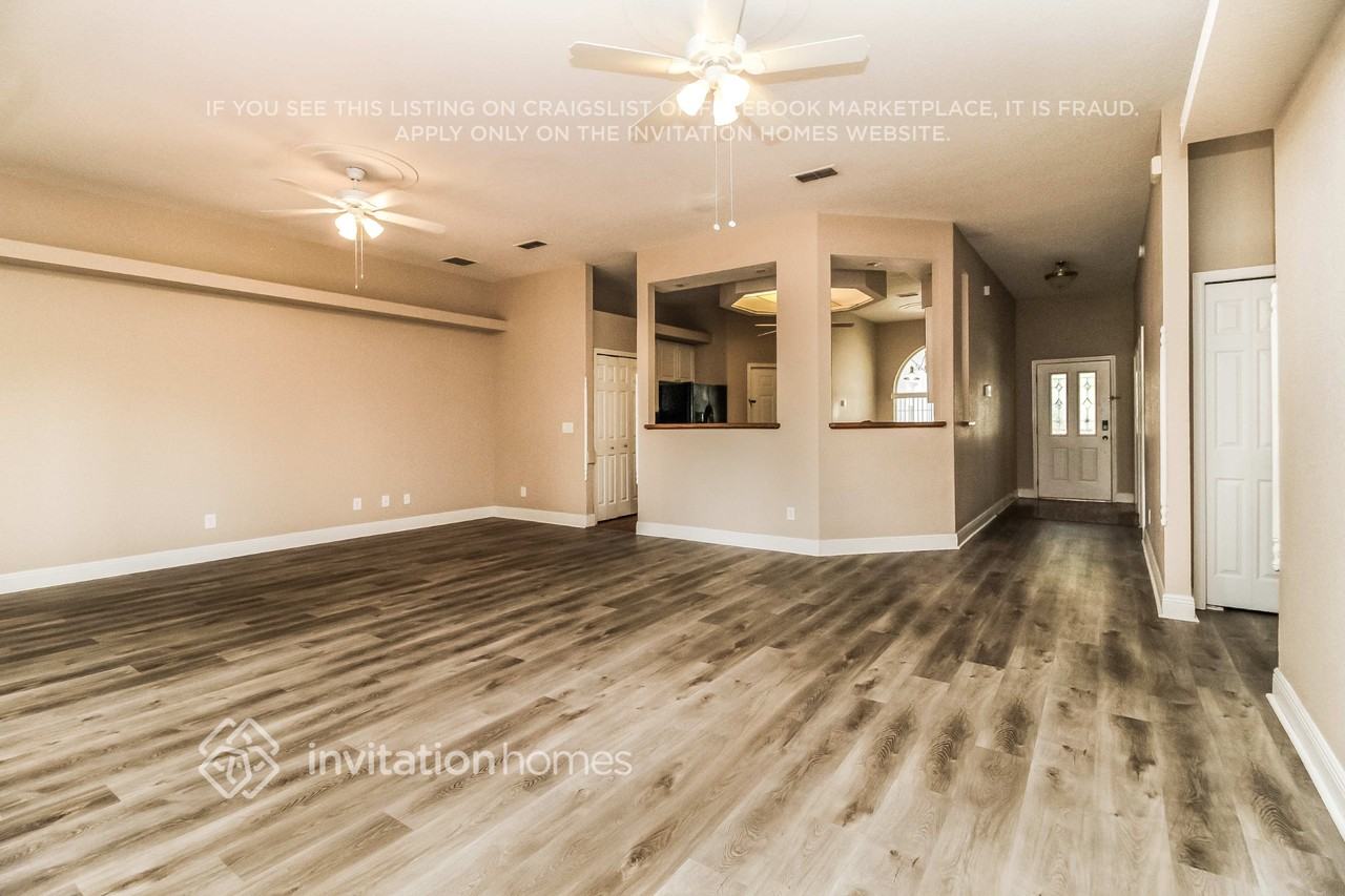 10428 Calle De Flores Dr - Photo 4 of 16
