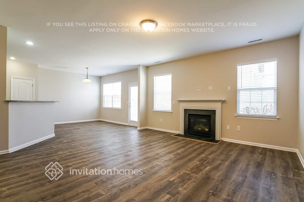 3700 Morman Springs Ln - Photo 3 of 16