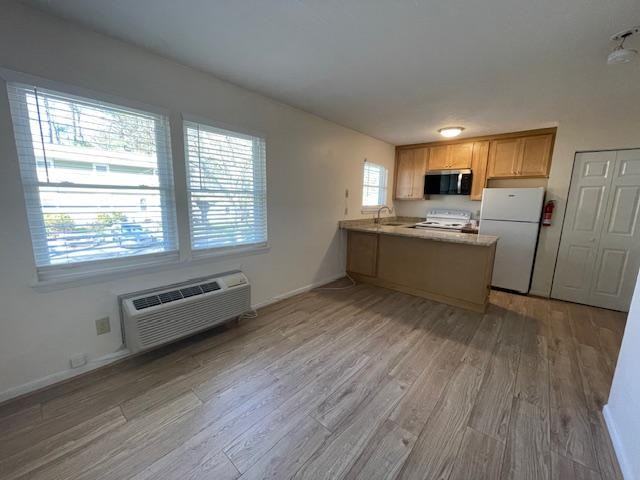 23 Melton Dr - Photo 3 of 8