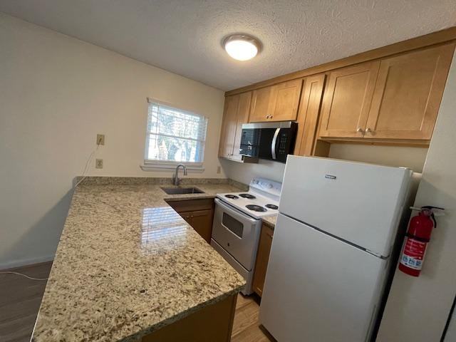 23 Melton Dr - Photo 4 of 8