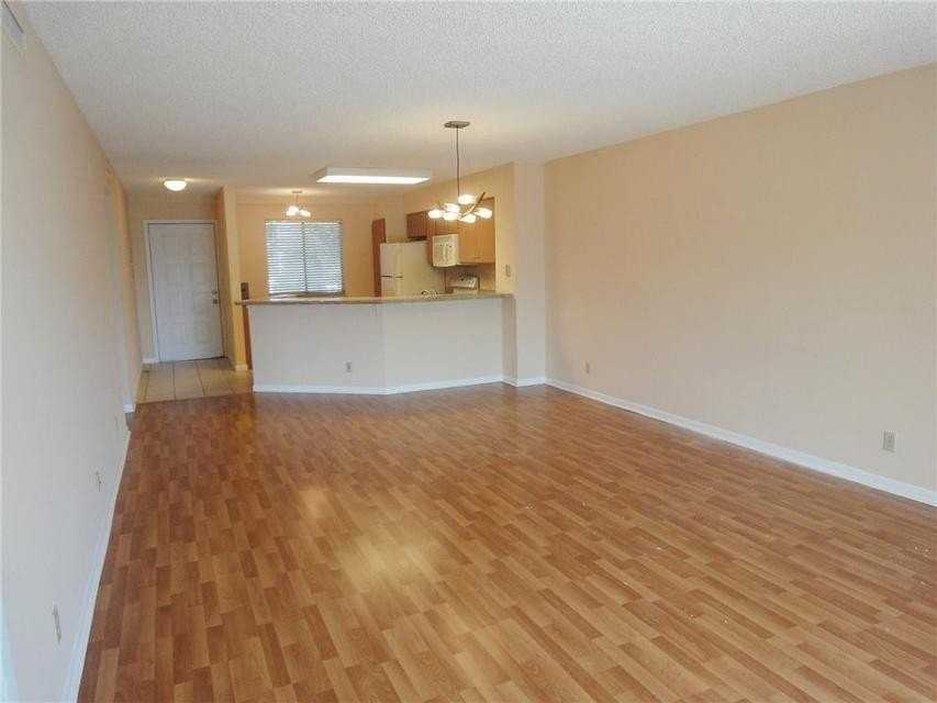 2213 Cypress Island Dr #308 - Photo 3 of 16