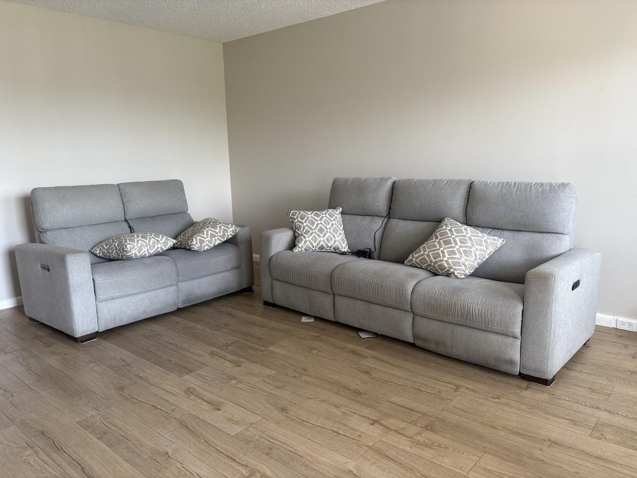 3082 Cornwall E - Photo 5 of 20