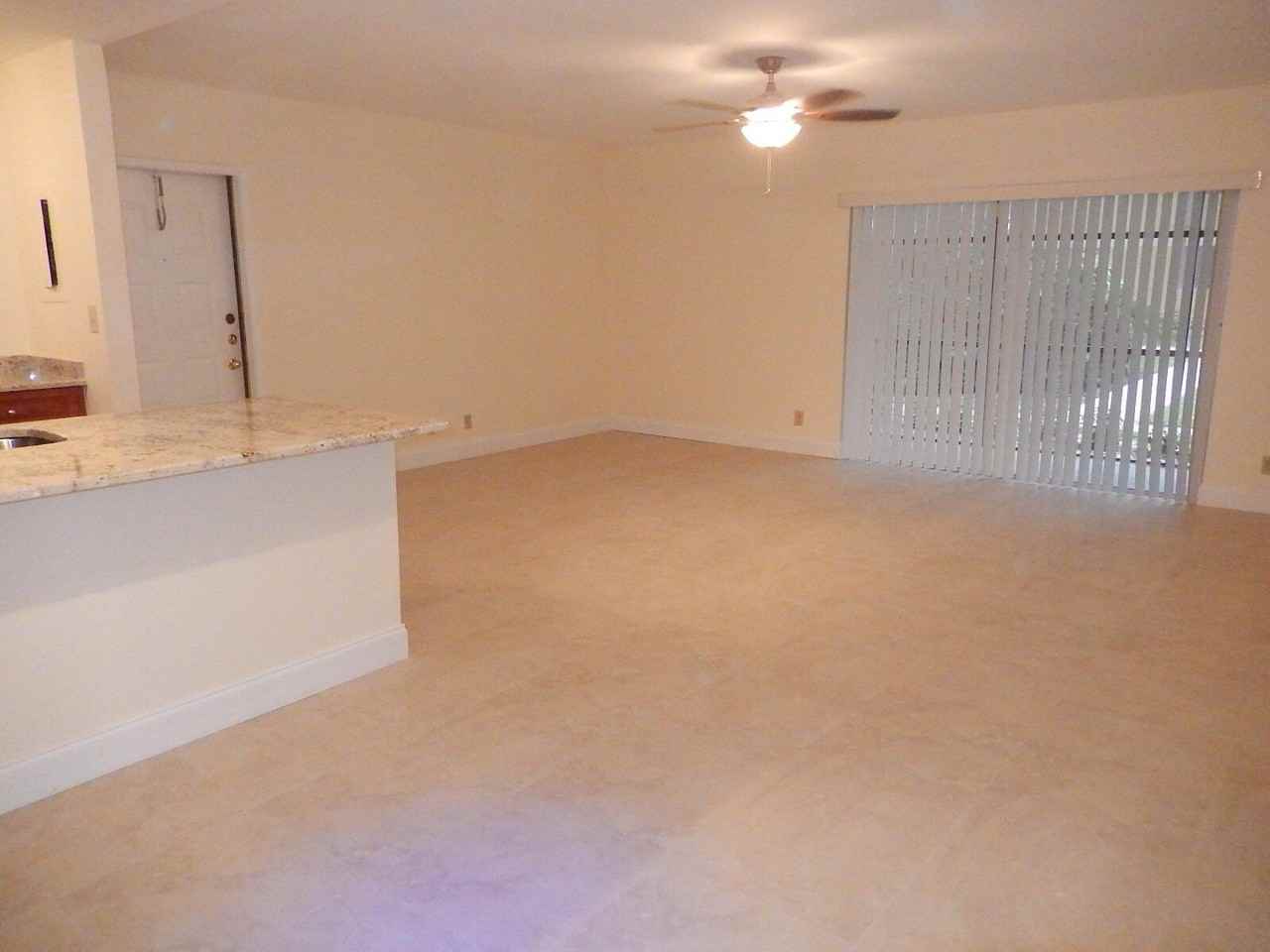 3017 N Oakland Forest Dr #106 - Photo 3 of 22