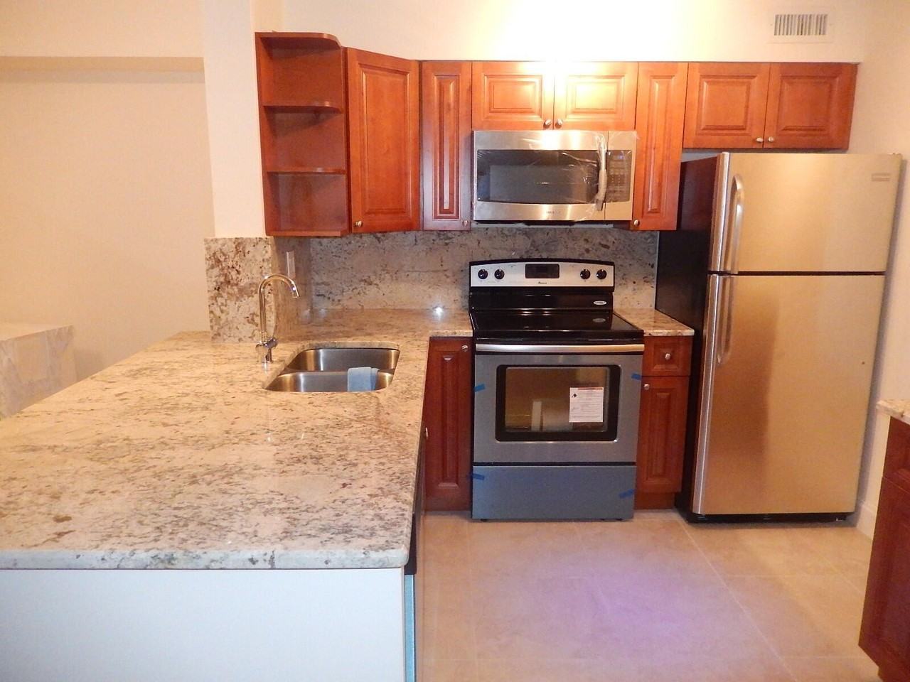 3017 N Oakland Forest Dr #106 - Photo 6 of 22