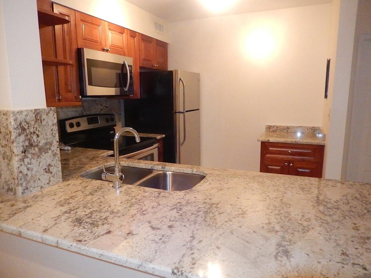 3017 N Oakland Forest Dr #106 - Photo 7 of 22