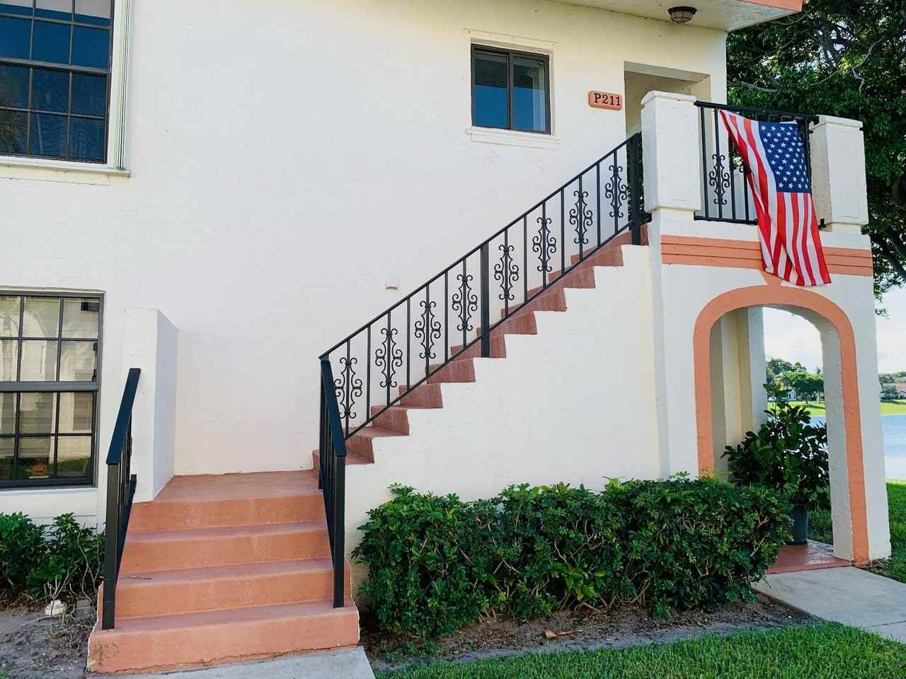 330 Palmwood Pl #P211 - Photo 3 of 27
