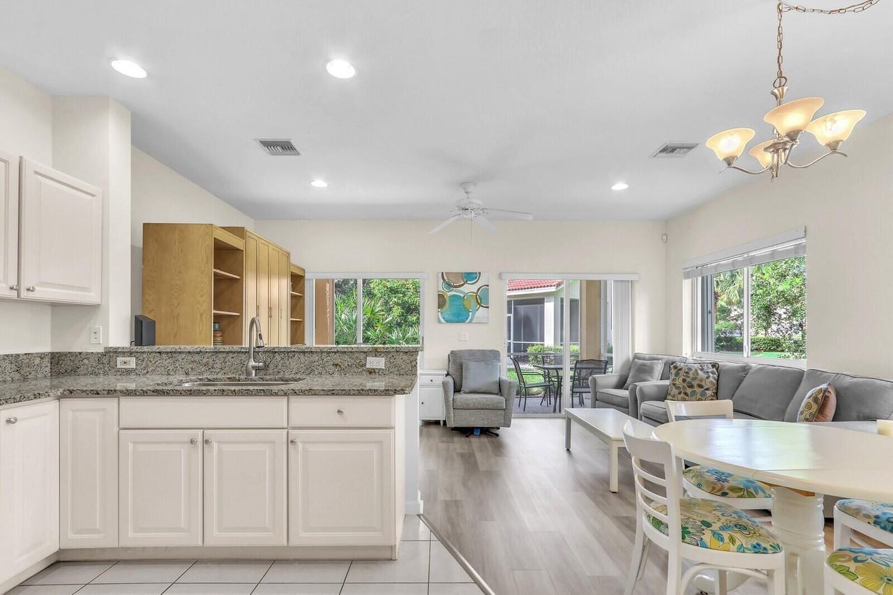 8931 Sandshot Ct - Photo 7 of 21