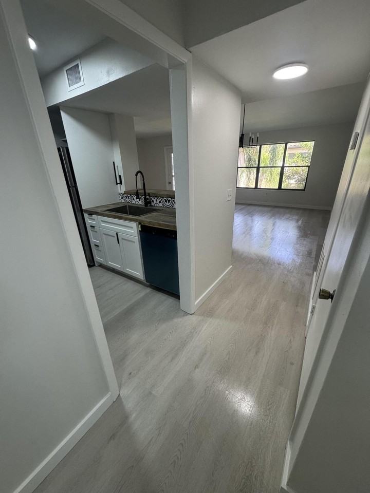 4241 W Mcnab Rd #32 - Photo 6 of 29
