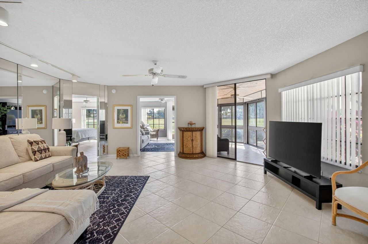15694 Loch Maree Ln - Photo 6 of 50