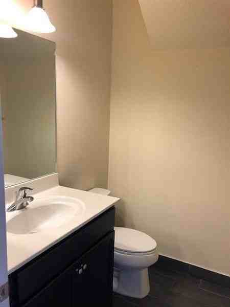 9575 Town Parc Cir N - Photo 5 of 15