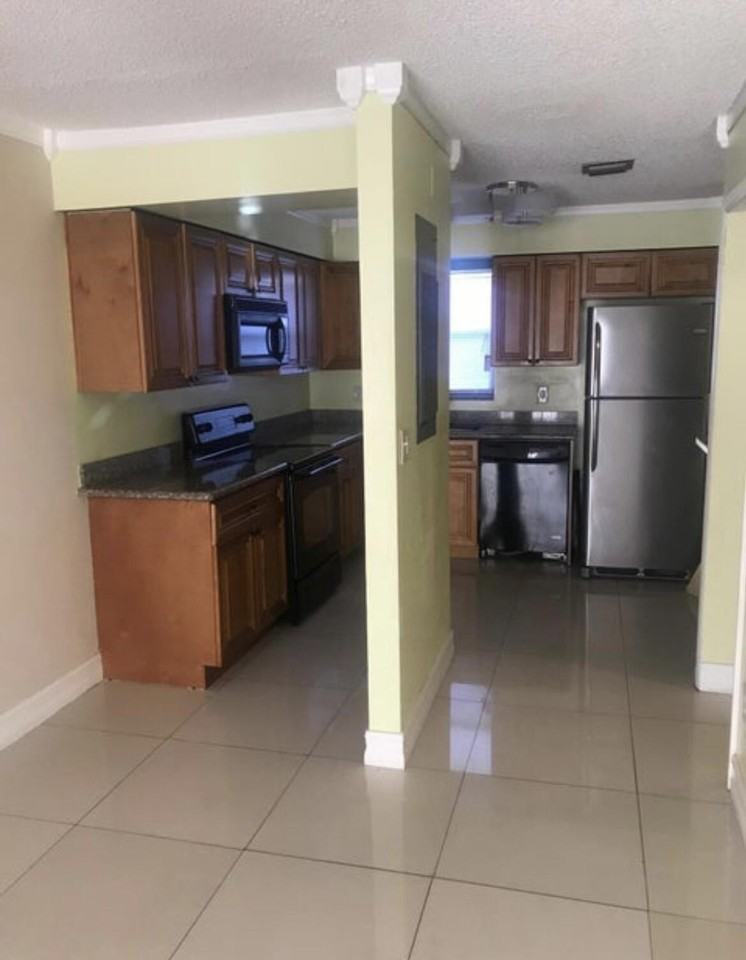 3604 Inlet Cir - Photo 4 of 13