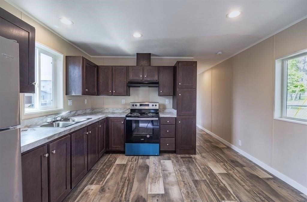 840 1st St - Photo 5 of 20