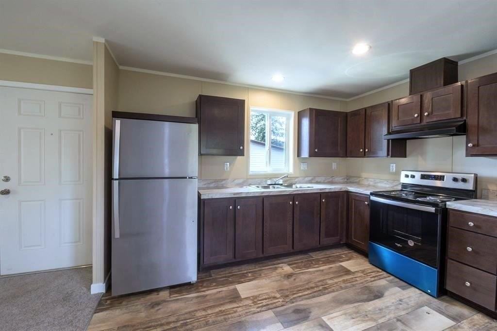 840 1st St - Photo 6 of 20