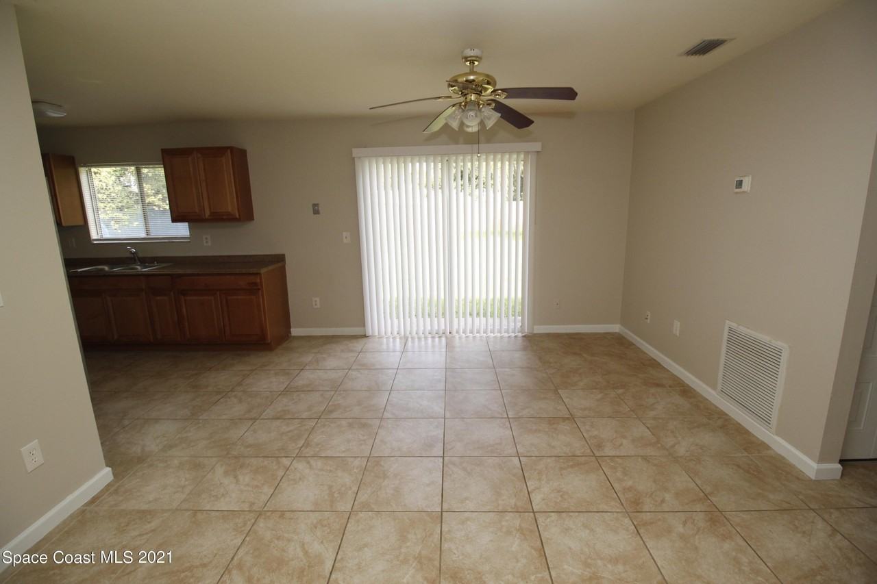 151 Mabry St - Photo 6 of 16