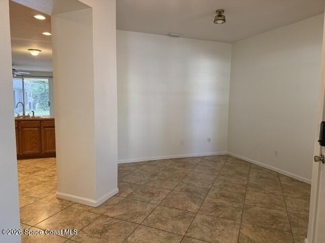 3676 Mount Carmel Ln - Photo 4 of 28