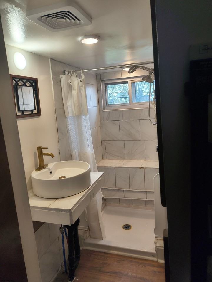 1523 N Arkansas Ave - Photo 6 of 11