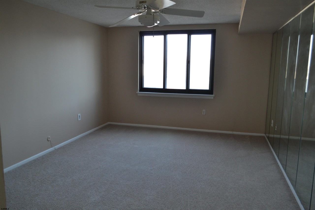 100 S Berkley Sq - Photo 6 of 29