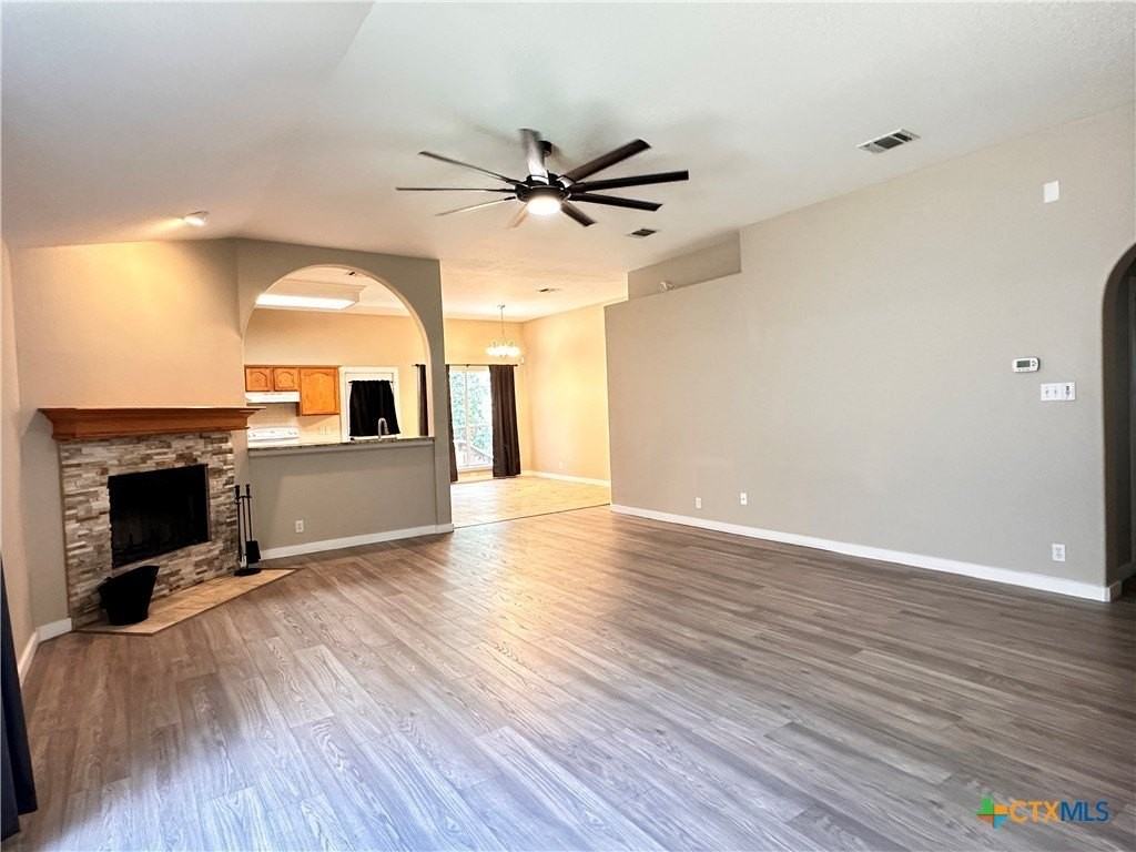 2029 Northview Dr - Photo 4 of 32