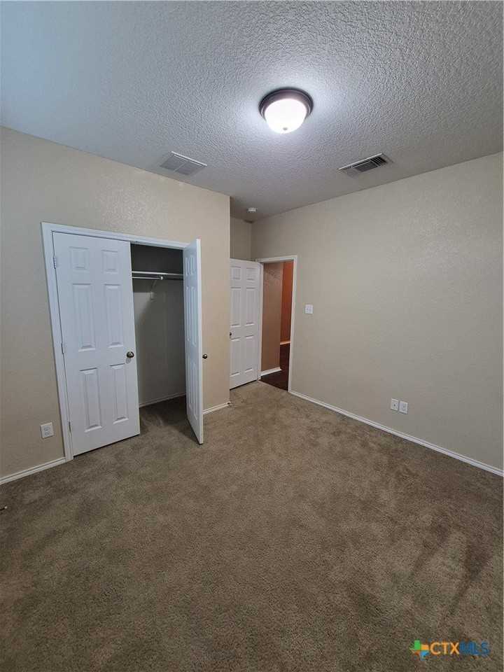 1492 Jordan Xing - Photo 5 of 37