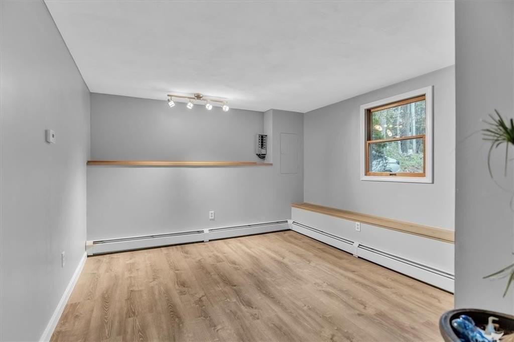 367 Plain Meeting House Rd - Photo 7 of 39