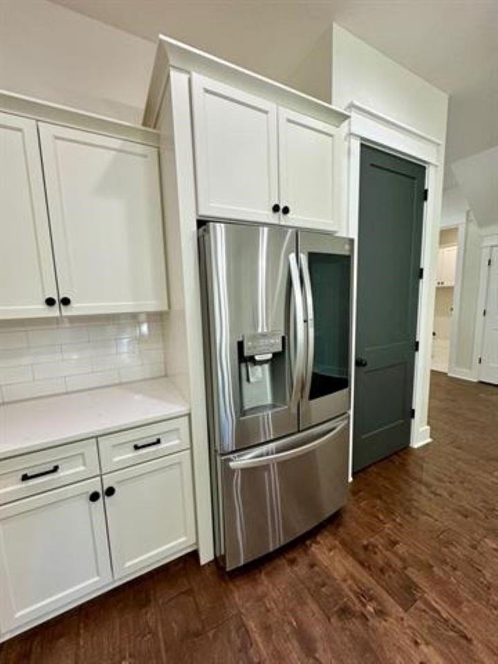 3541 Sanctuary Dr - Photo 7 of 29