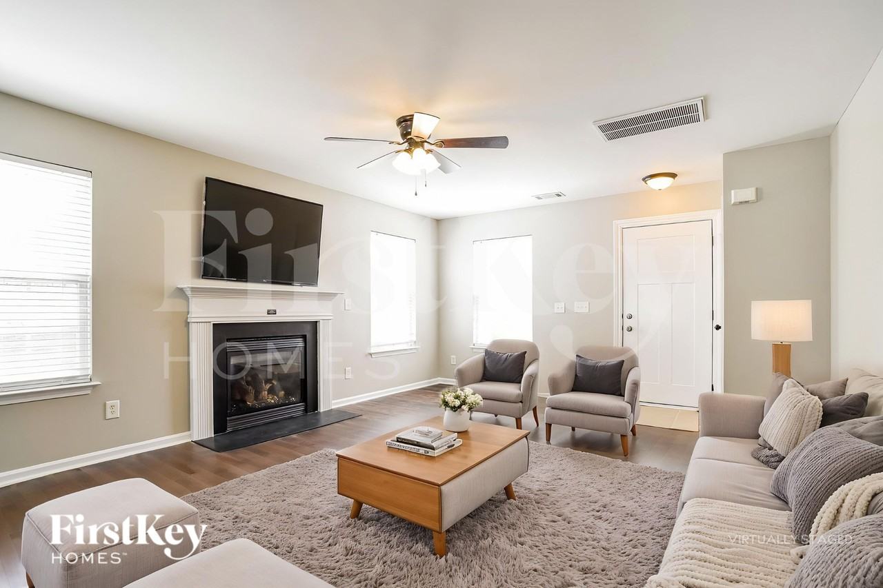 546 River View Dr - Photo 4 of 19