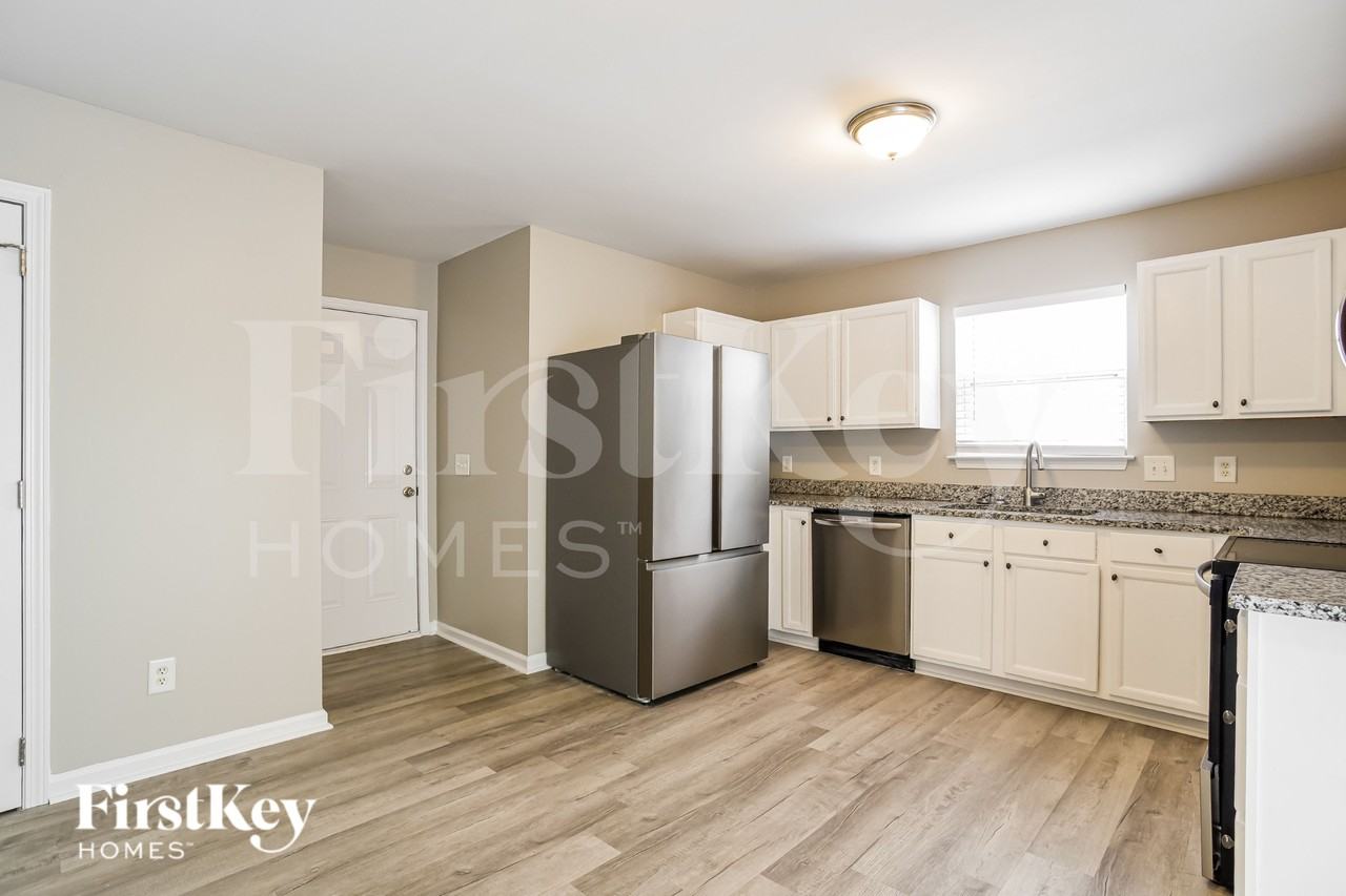 546 River View Dr - Photo 7 of 19