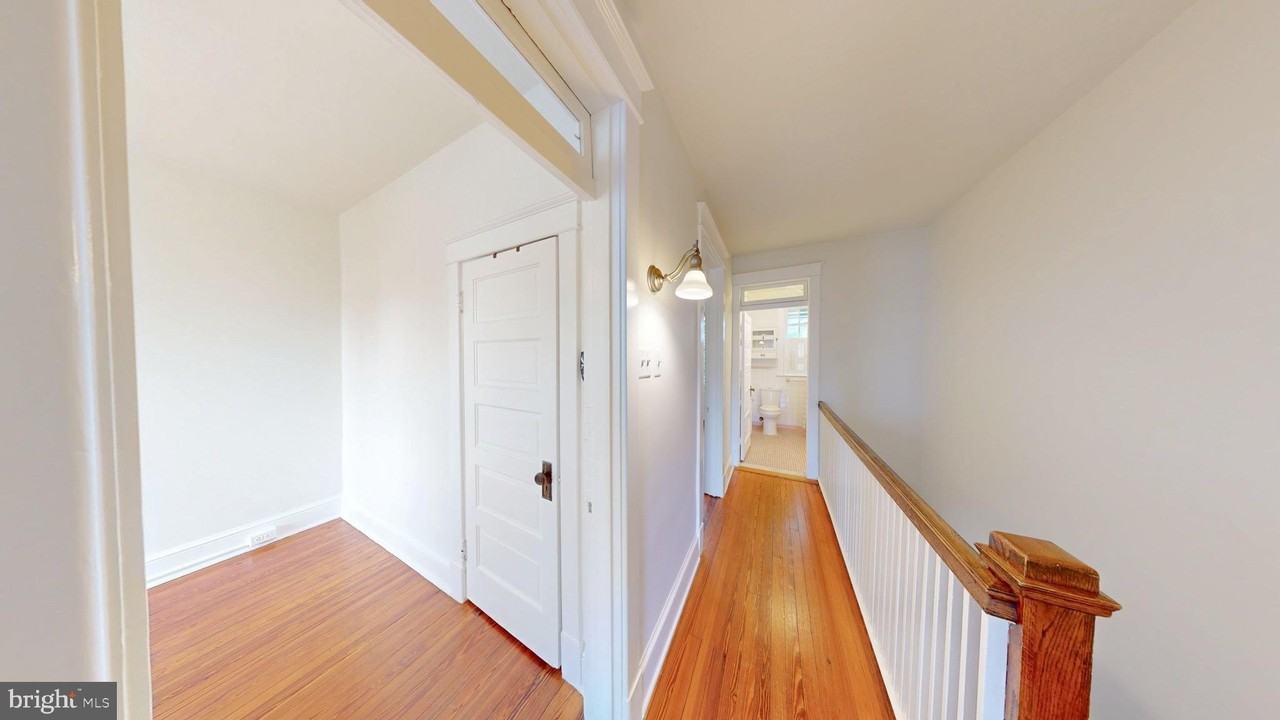 3552 T St Nw - Photo 7 of 18