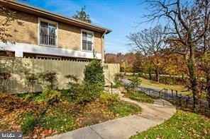 2 Hamlet Hill Rd - Photo 2 of 20
