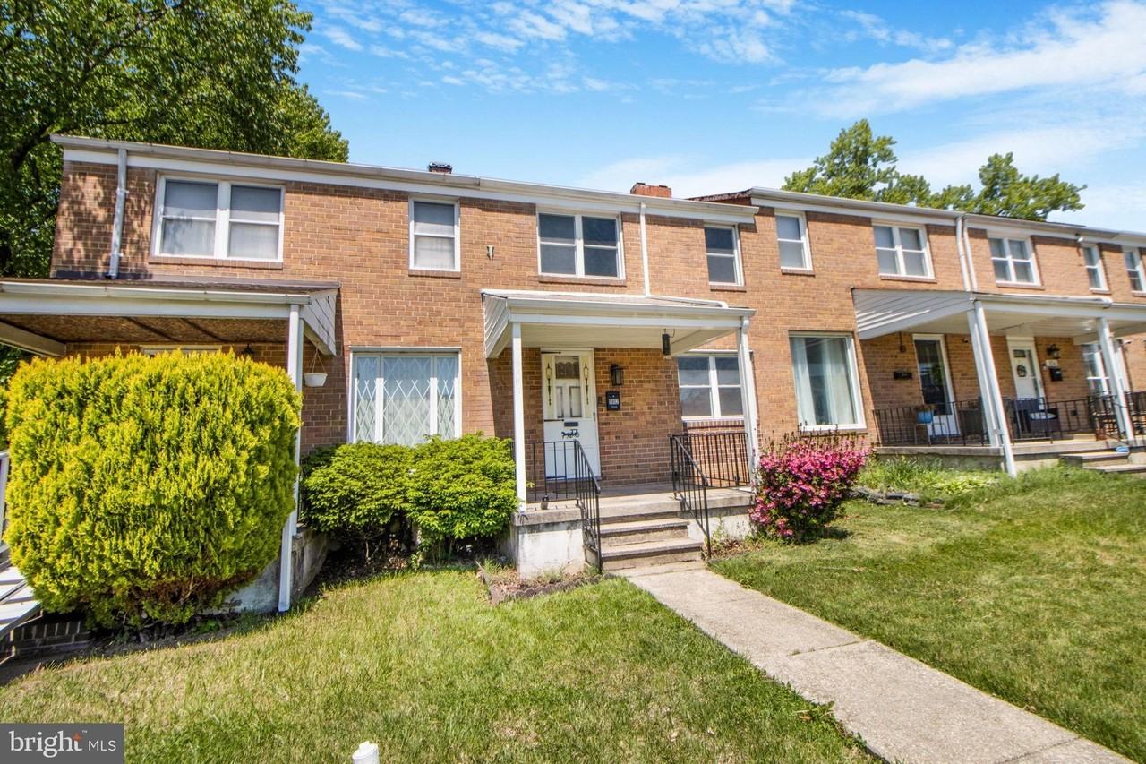 5802 Moores Run Ct - Photo 2 of 50